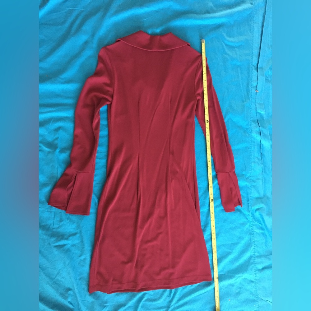 Y2k ABS petites mid length 3/4 sleeve wine dress with lace up accent - Picture 3 of 3